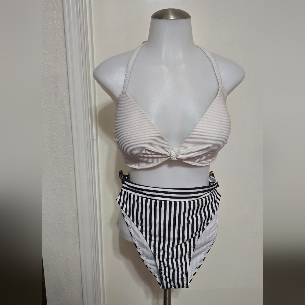 #871 Striped Black and White Bikini Set